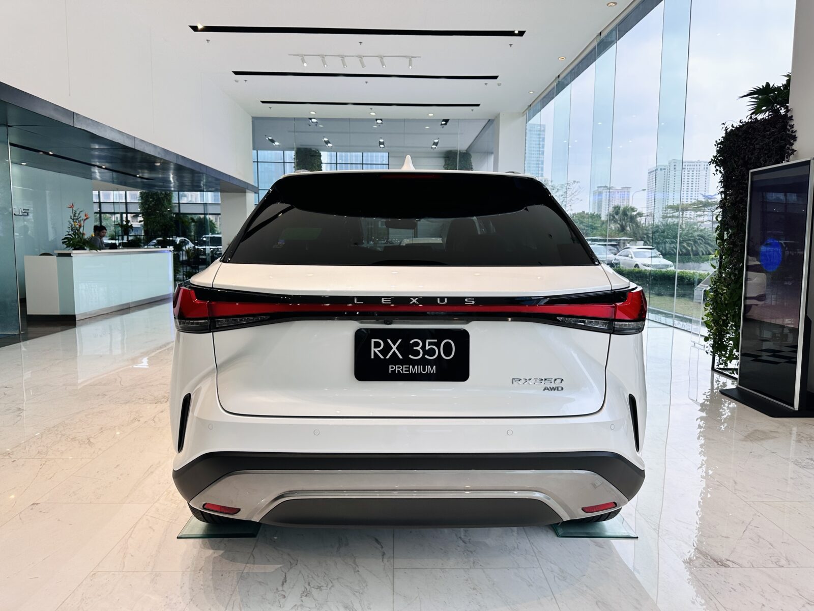 Đuôi Xe Lexus RX 350 Premium